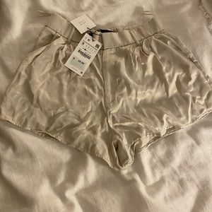 Zara dress shorts. Brand new.